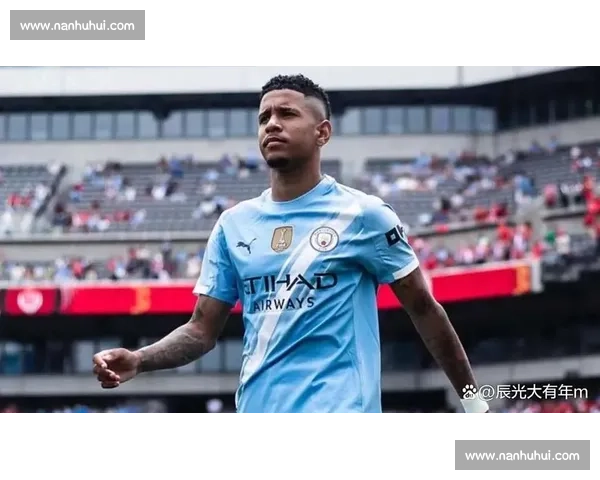 转会传闻再起波澜多队角力豪门博弈或改写新赛季争冠格局迎来洗牌